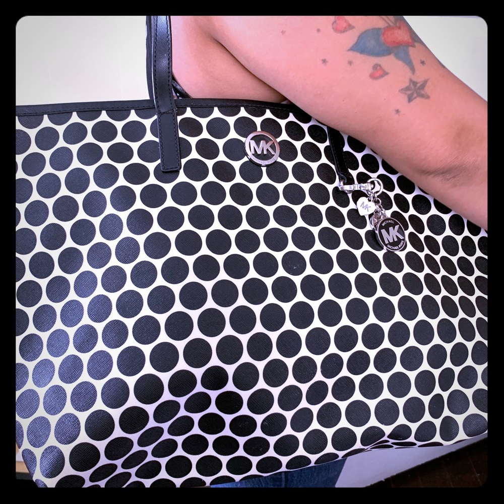 Michael Kors large polka dot Jet Set tote!
